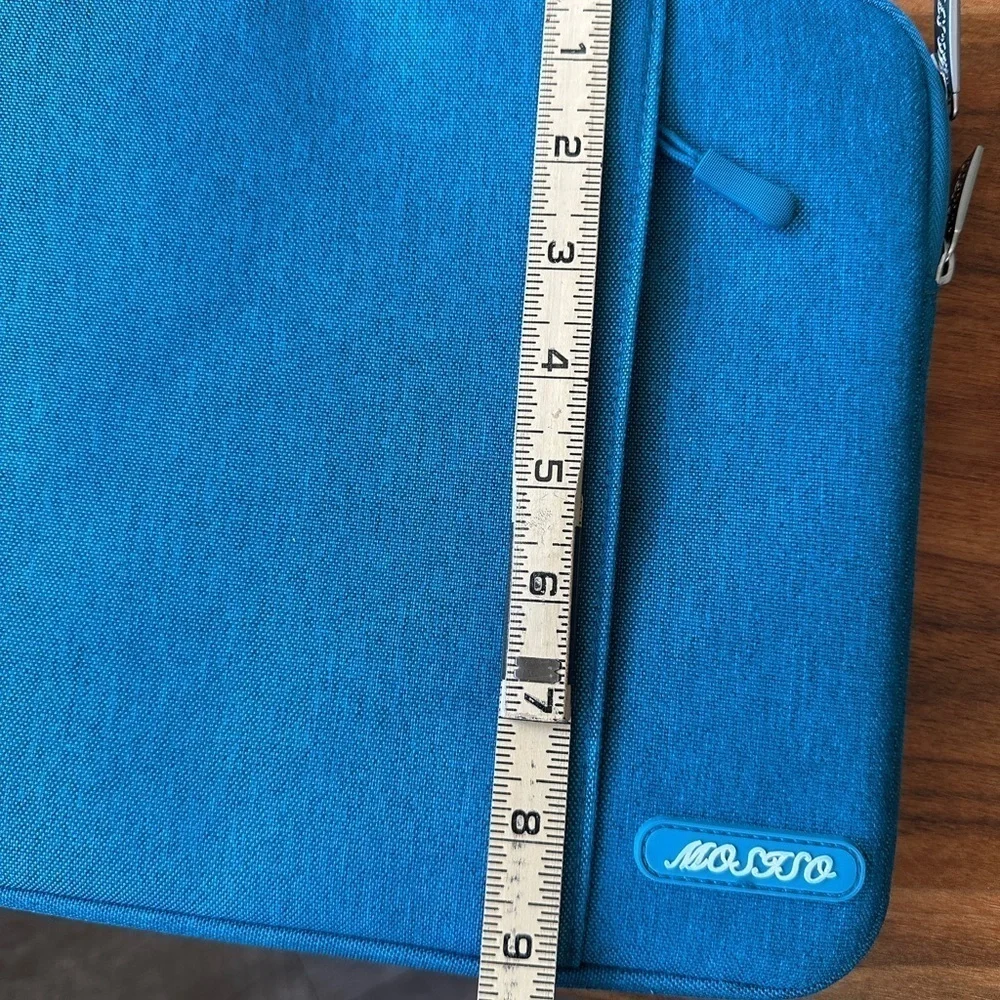Teal blue nylon laptop computer/ipad 8.5x12” padded zippered pouch case